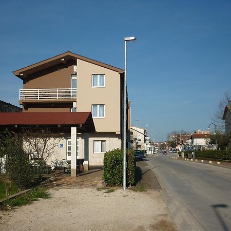 Guest House Ok Međugorje Exteriör bild